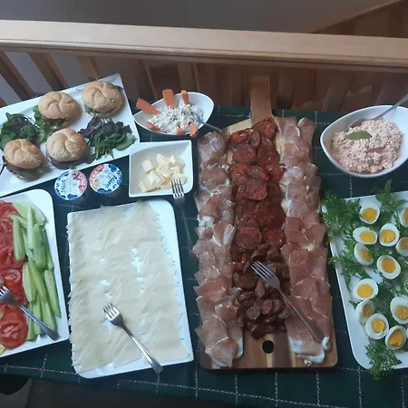 Gyulavezer Lovasbirodalma Vendeghaza 3* Gyulakeszi