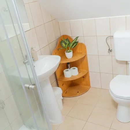 Gyulavezer Lovasbirodalma Vendeghaza Gyulakeszi