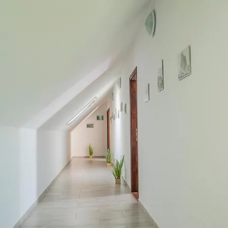 Penzion Gyulavezer Lovasbirodalma Vendeghaza 3*