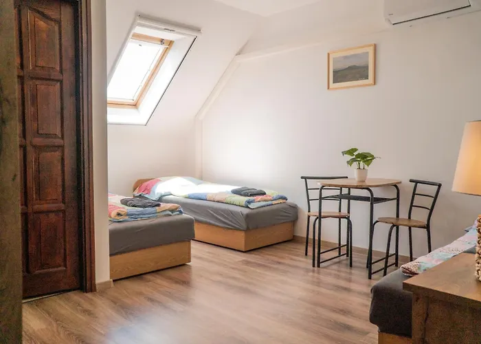 Gyulavezer Lovasbirodalma Vendeghaza